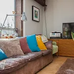 Camden Town Apartment